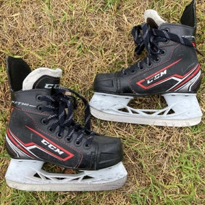 Youth CCM JetSpeed FT340 Hockey Skates Regular Width 13 (Used)
