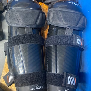 New Bauer Officials/Referees shin pads