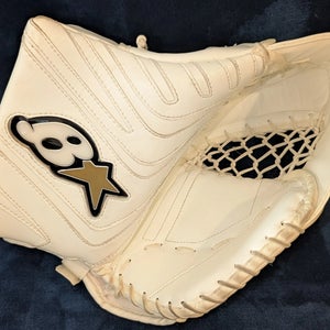 NEAR NEW Brian's OPTIK 9.0 Regular Intermediate Catcher Glove