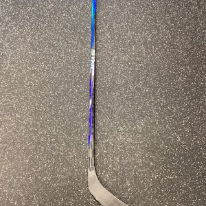 Bauer (Used) Right Handed Nexus Sync P28 Senior Hockey Stick 82 Flex