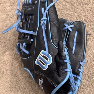 Wilson 11.25" DP15 A950 Pedroia Fit Series Glove