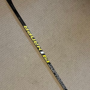 Senior Bauer Supreme 2S Team - Matthews 102 Flex Right Handed Hockey Stick Pro Stock  (Used)