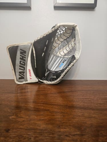 2001 Vaughn 5500 Regular (Used)