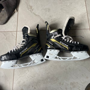 CCM Hockey Skates 9 (Used)