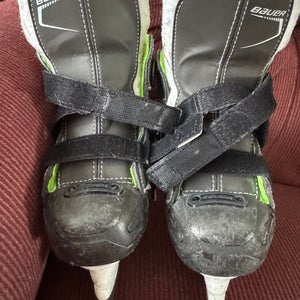 Bauer Hockey Skates 11 (Used)