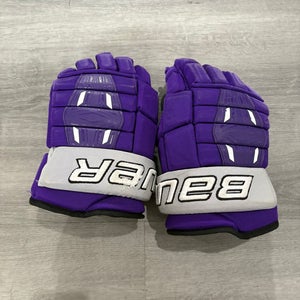 Stonehill College Bauer Pro Series Gloves 14" Pro Stock (Used)
