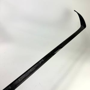 Repaired Right Blue Bauer Nexus Tracer | 95 Flex P28M Curve Grip | R25