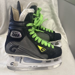 Junior Size 3 Graf Supra 503 Ice Hockey Skates.