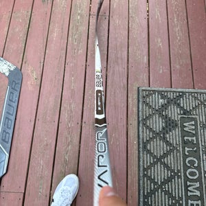 Bauer Vapor 3X Regular Goalie Stick (Used)