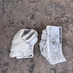 senior Bauer supreme M5 pro goalie glove and blocker combo used for two seasons and the price is 300