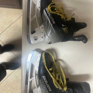 Bauer Vapor Hyperlite 2 Hockey Skates  Size 6 (Used)