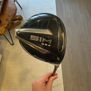 TaylorMade SIM Max Driver (9 Degree, x-stiff)