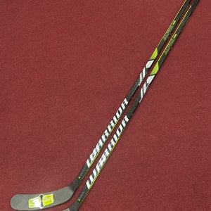 2 Pack Warrior Alpha LX2 M03 63 Right Handed (New) Sticks Item#PSIM3