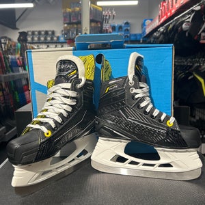 Bauer Supreme Elite Hockey Skates Regular Width  Size 1 (New)