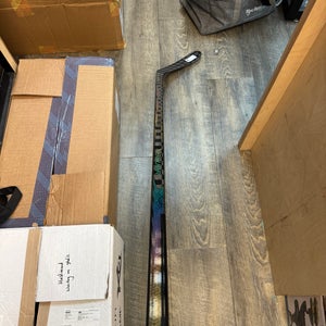 Bauer Proto-R Right Handed Hockey Stick P28