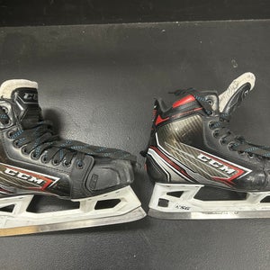 Used Bauer Skates Size 6 Vapor X900