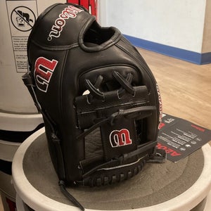Wilson Custom A2000 1786 Matt McLain 11.5"Infield Baseball Glove GOTM APRIL 2024