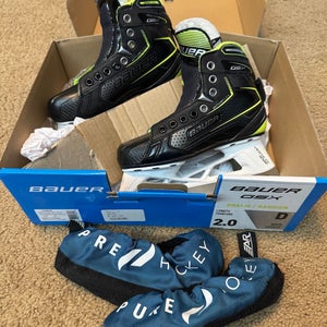 Junior Bauer GSX Hockey Goalie Skates Regular Width Size 2.0 (Used)