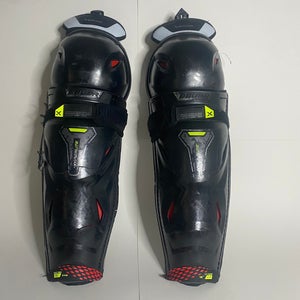 Bauer Vapor Hyperlite 16" Shin Pads Pro Stock (Used)