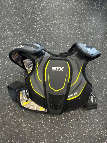 Used STX STALLION 200+ Lacrosse Shoulder Pads Black MD 11849-S000028567
