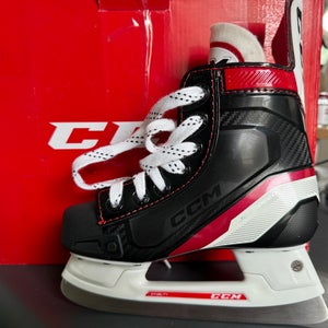 CCM JetSpeed Youth Hockey Skates 10 (New)