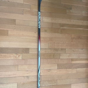 Senior Bauer Vapor Team Right Handed Hockey Stick P28 Pro Stock (New)