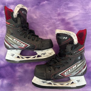 Youth CCM JetSpeed FT2 Hockey Skates Regular Width 13 (Used)