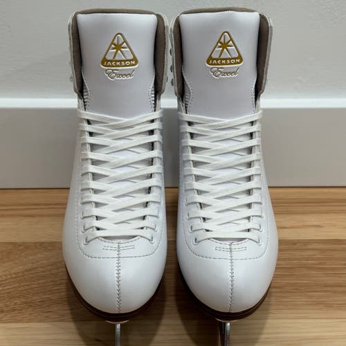 Jackson Ultima Excel JS1290 Women Ladies White Figure Ice Skates Size 9 C