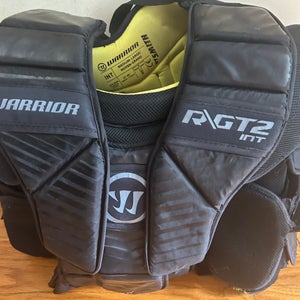Intermediate large 2021 Warrior Ritual GT2 Goalie Chest Protector (Used)