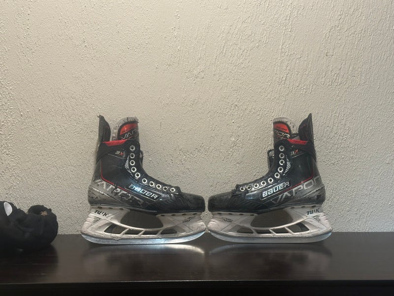 Bauer Vapor 3X Hockey Skates Regular Width 7 (Used)