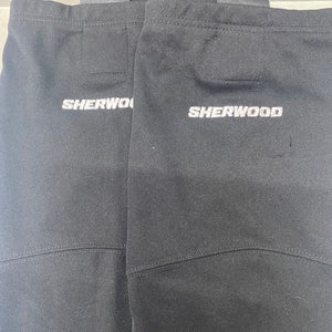 Sherwood senior large black hockey socks