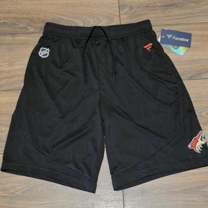 Arizona Coyotes Utah Mammoth HC Fanatics Howling Head Shorts Small NWT