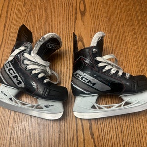 2024 CCM Jetspeed FT680 Hockey Skates Regular Width 12.5 (Used)