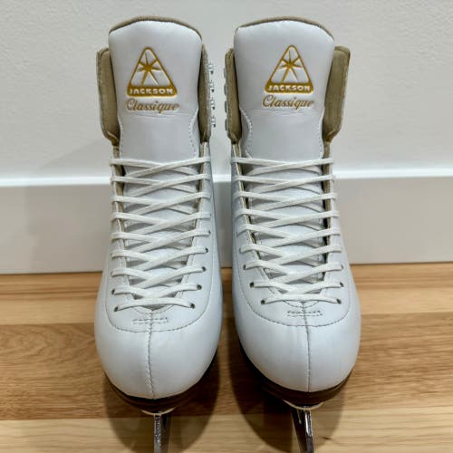 Jackson Ultima Classique JS1990 Women Ladies White Figure Ice Skates Size 7 B