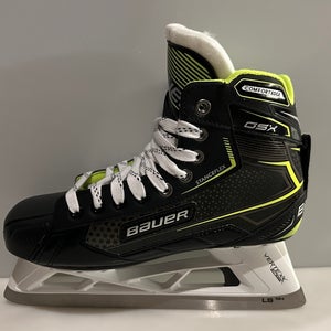 New Bauer GSX Senior Hockey Goalie Skates - Senior Size 7.5 NIB