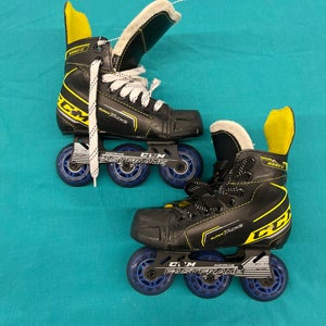 Junior CCM Super Tacks 9350 Inline Skates Regular Width Size 13 (Used)