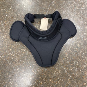 Reebok Neck Guard | Senior 12-17"