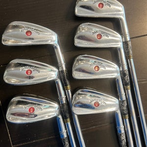 Walter Hagen Ultradyne Red Dot irons