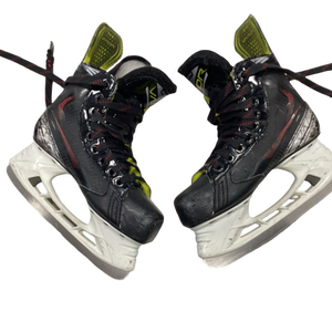 Used Bauer VAPOR X2.6 Junior Hockey Skate Junior 02.5 11613-S000160658