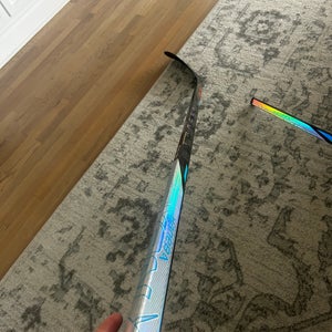 Senior Bauer Nexus Tracer Right Handed Hockey Stick P28  (New)