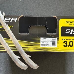 Bauer Supreme S190 Hockey Skates Extra Wide Width  Size 3 (Used)