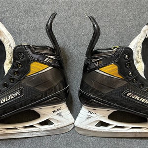 Bauer Supreme 3S Pro Hockey Skates  Size 4 (Used)