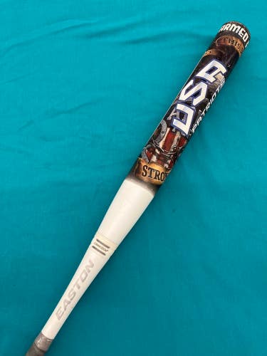 White Easton Patriots Bat (-6.5) Composite 27.5 oz 34.5" (Used)