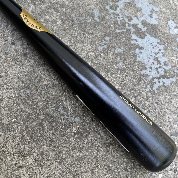 サムバット PRO MAPLE MC1-33 RIDEAU CRUSHER What is the RIDEAU CRUSHER? Why is it on a SAM BAT? – SAM