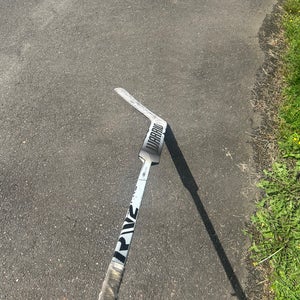 Senior Warrior Ritual V2 Pro Regular Goalie Stick 25" Paddle  (Used)