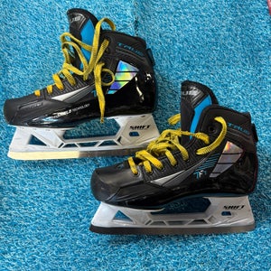 Senior True TF7 Hockey Goalie Skates Regular Width 7.5 (Used)