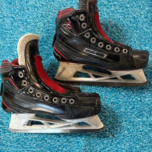 Intermediate Bauer Vapor 1X Hockey Goalie Skates Regular Width Size 4.5 (Used)