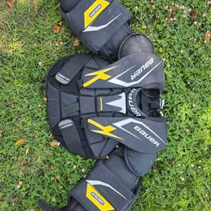Junior Small Bauer Performance Goalie Chest Protector