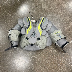 Vaughn Velocity VE8 Pro Goalie Chest Protector | Senior Large