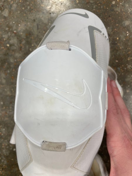 Large Adult Nike vapor select Arm Pads (Used)